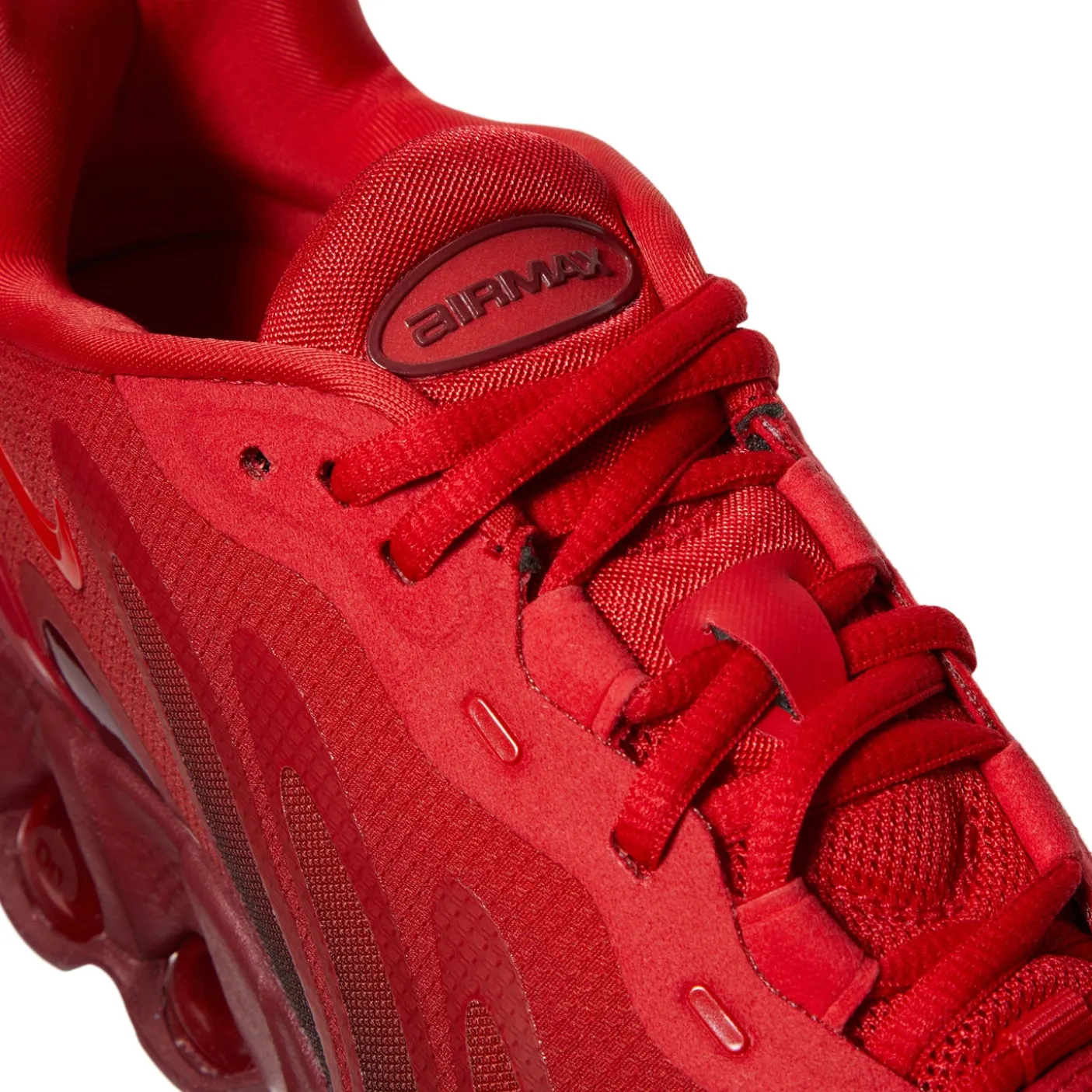 Nike Womens Air Max DN8