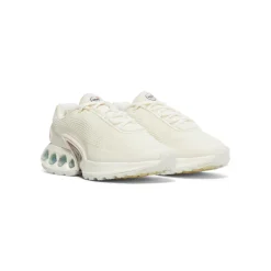 Nike Womens Air Max DN SE