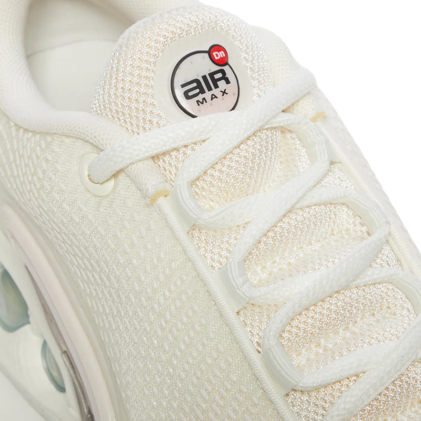 Nike Womens Air Max DN SE