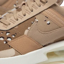 Nike Womens Air Max Pre-Day SE