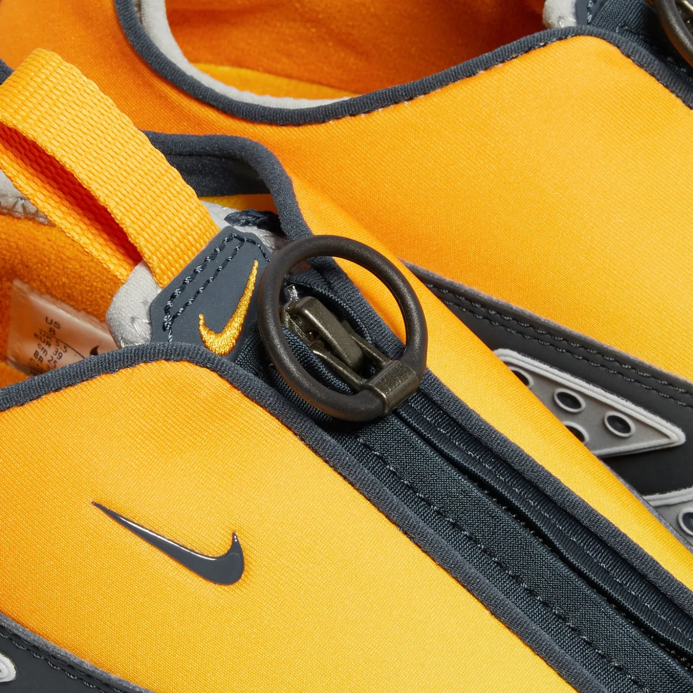 Nike Womens Air Max SNDR