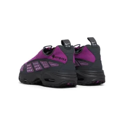 Nike Womens Air Max SNDR GORE-TEX