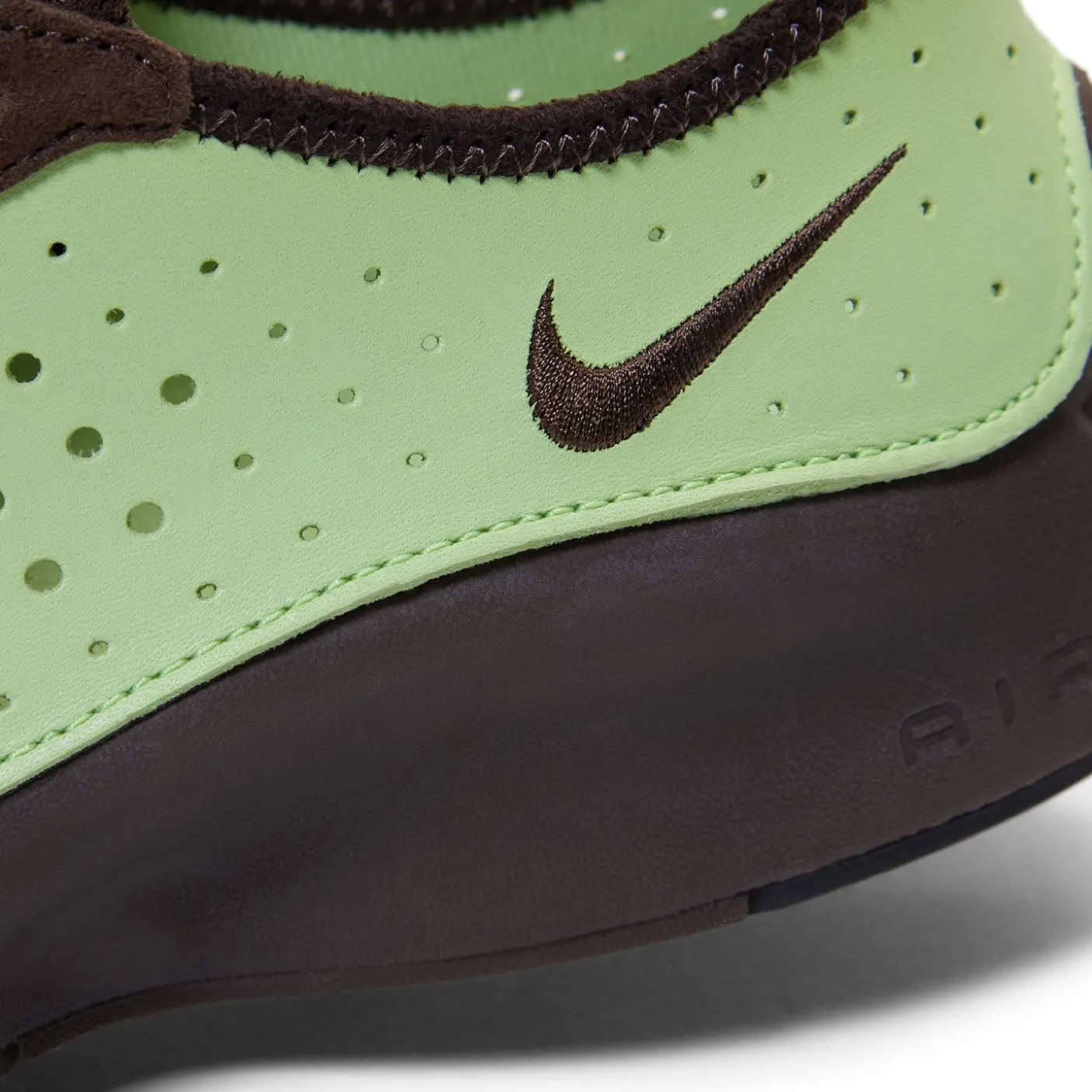 Nike Womens Air Superfly