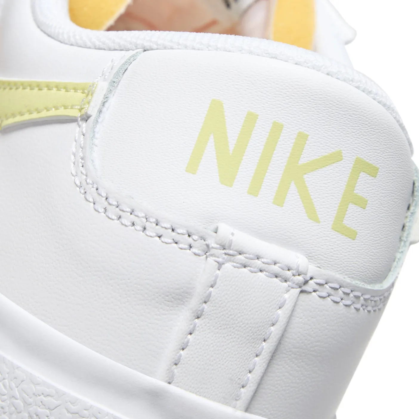 Nike Womens Blazer Low Platform