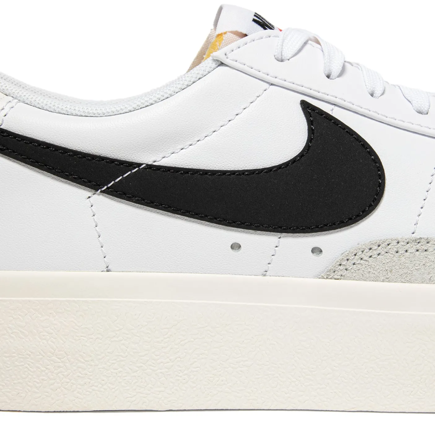 Nike Womens Blazer Low Platform
