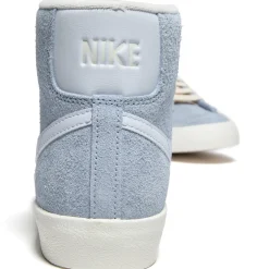 Nike Womens Blazer Mid '77 Vintage
