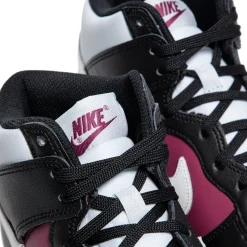 Nike Womens Dunk High