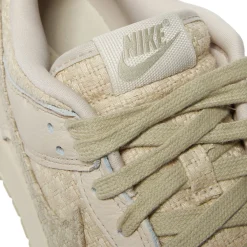 Nike Womens Dunk Low