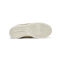 Nike Womens Dunk Low