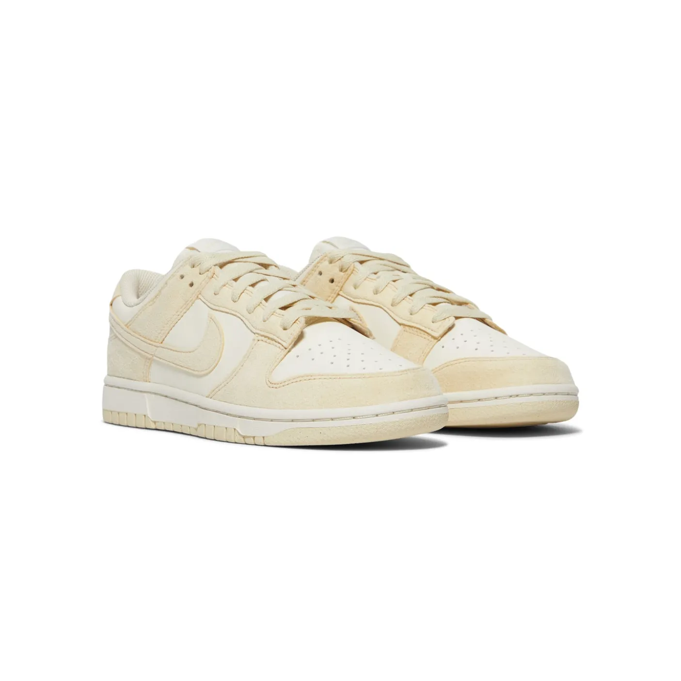 Nike Womens Dunk Low