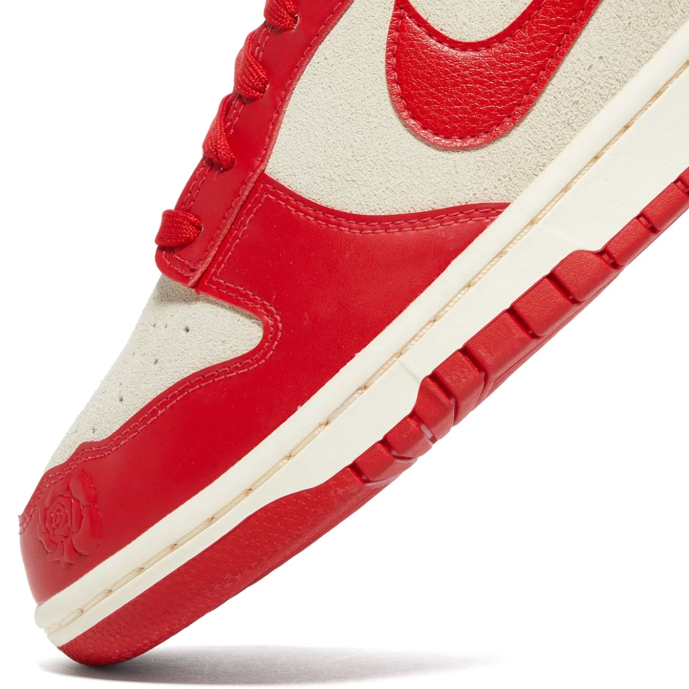 Nike Womens Dunk Low