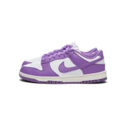 Nike Womens Dunk Low