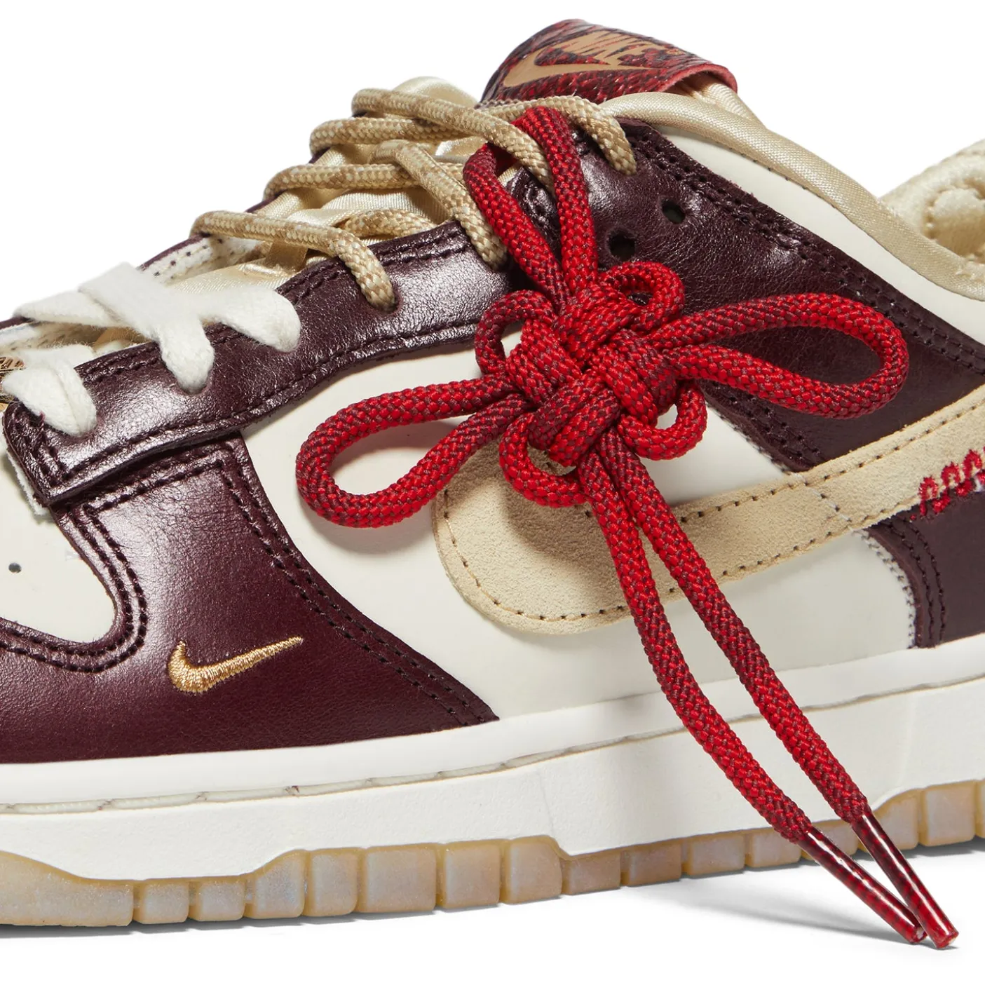 Nike Womens Dunk Low LX