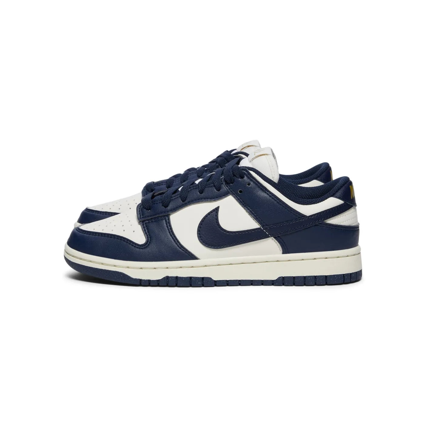 Nike Womens Dunk Low NN