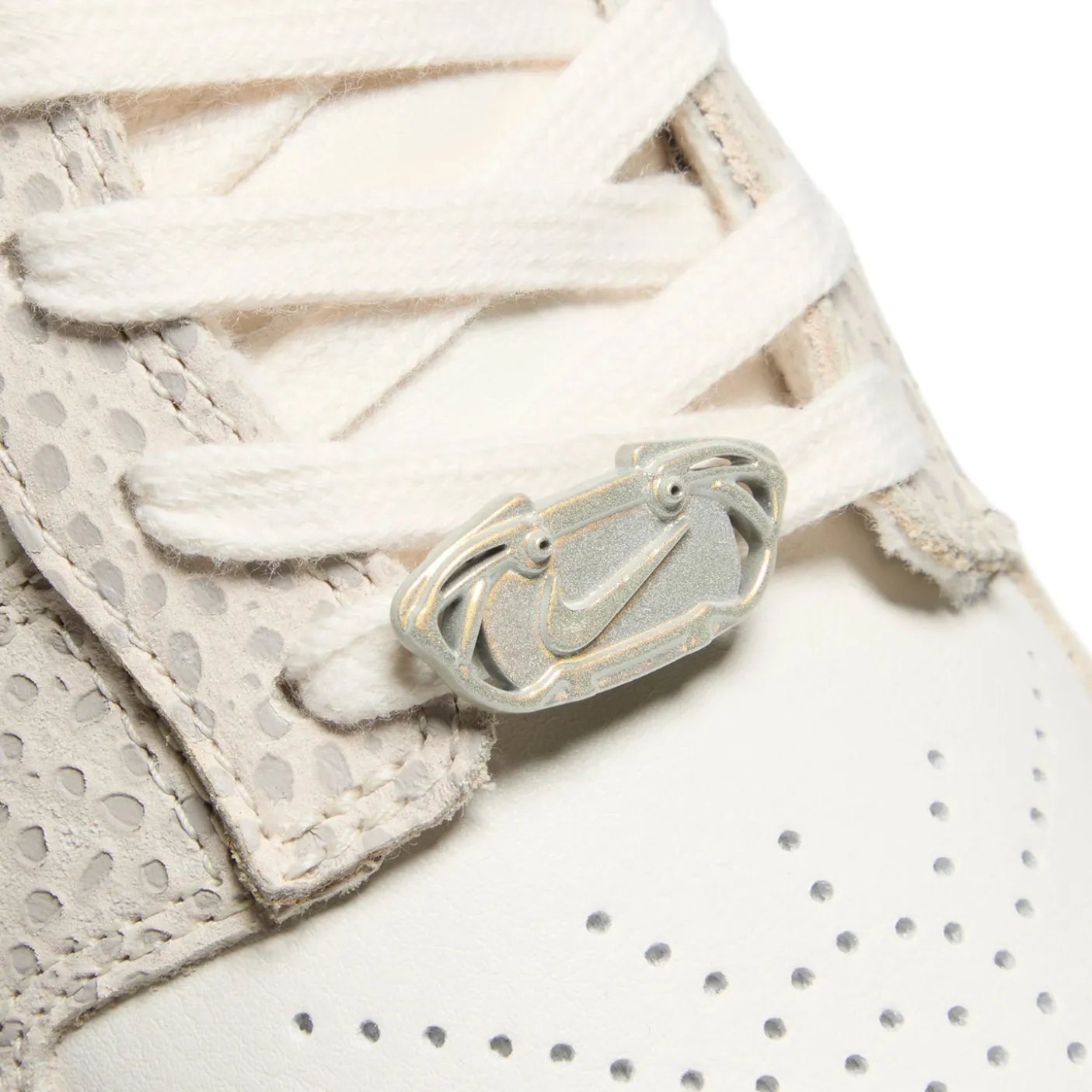 Nike Womens Dunk Low PRM