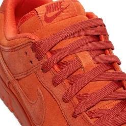 Nike Womens Dunk Low SE