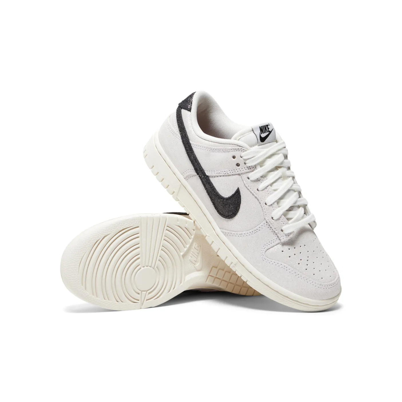 Nike Womens Dunk Low SE