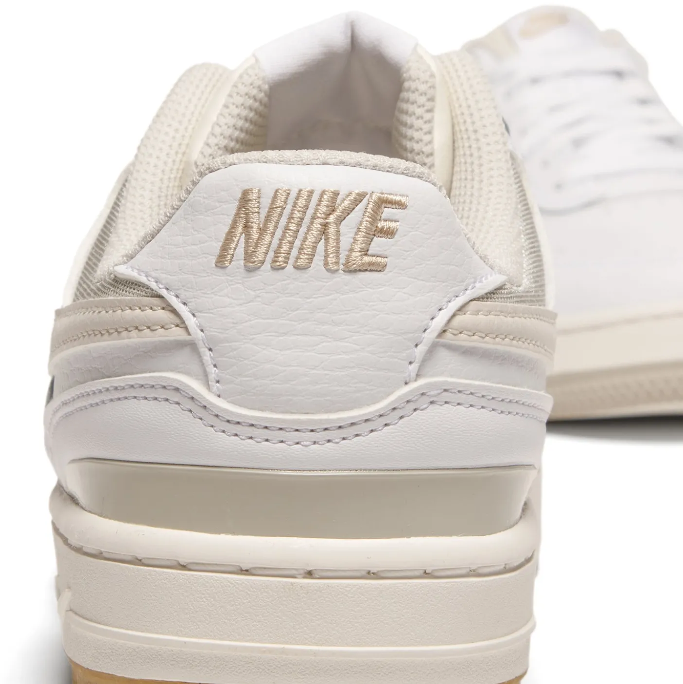 Nike Womens Gamma Force