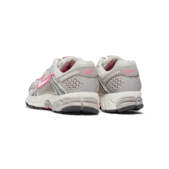 Nike Womens Nike Zoom Vomero 5