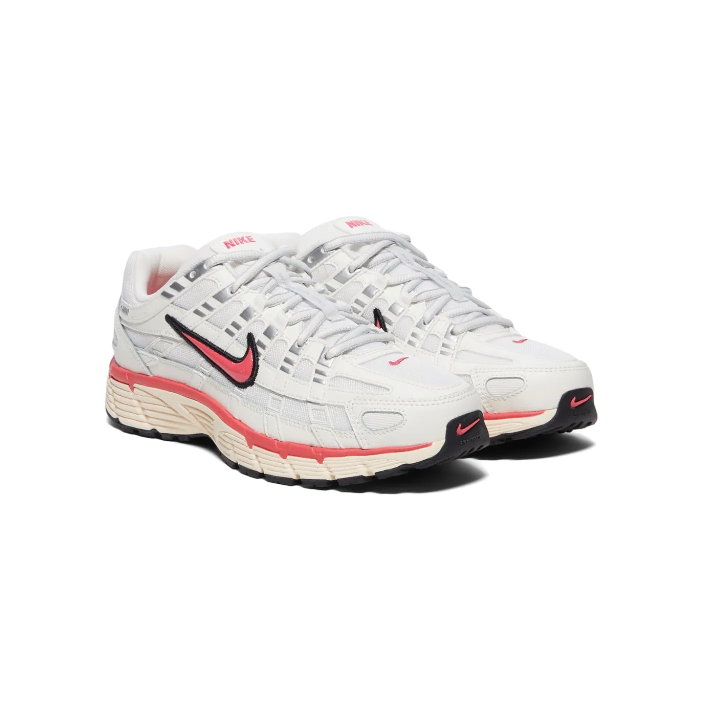 Nike Womens P-6000