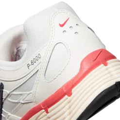 Nike Womens P-6000