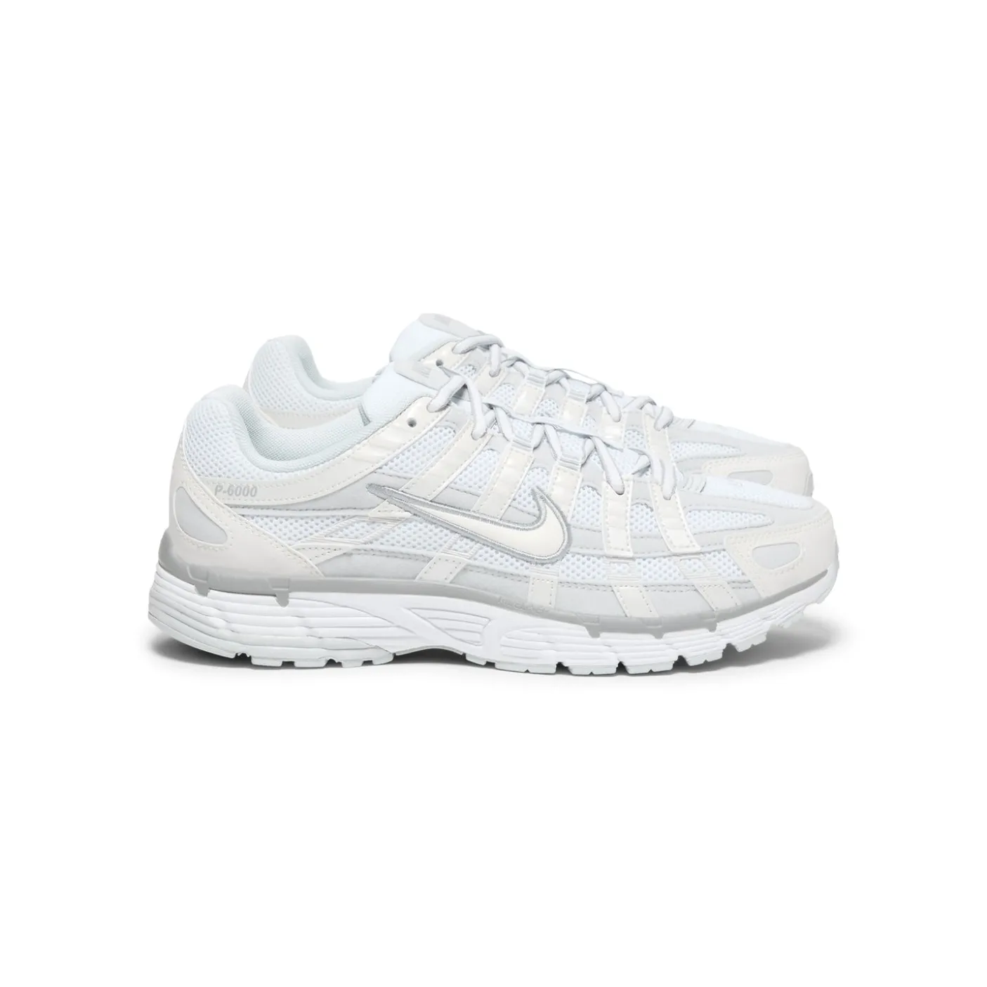 Nike Womens P-6000