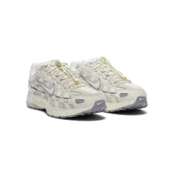 Nike Womens P-6000 PRM