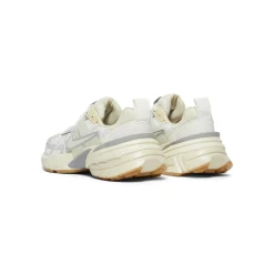 Nike Womens V2K Run