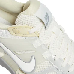 Nike Womens V2K Run