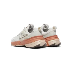 Nike Womens V2K Run GORE-TEX