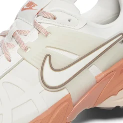 Nike Womens V2K Run GORE-TEX