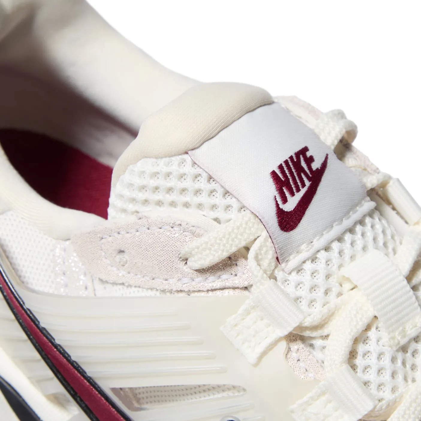 Nike Womens V2K Run SE