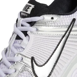 Nike Womens Vomero 5