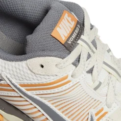 Nike Zoom Vomero 5