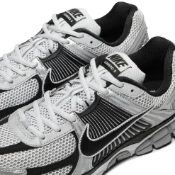 Nike Zoom Vomero 5