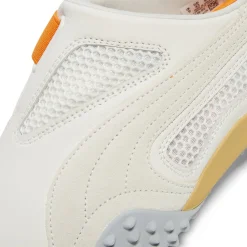 Puma UR Mostro Communication