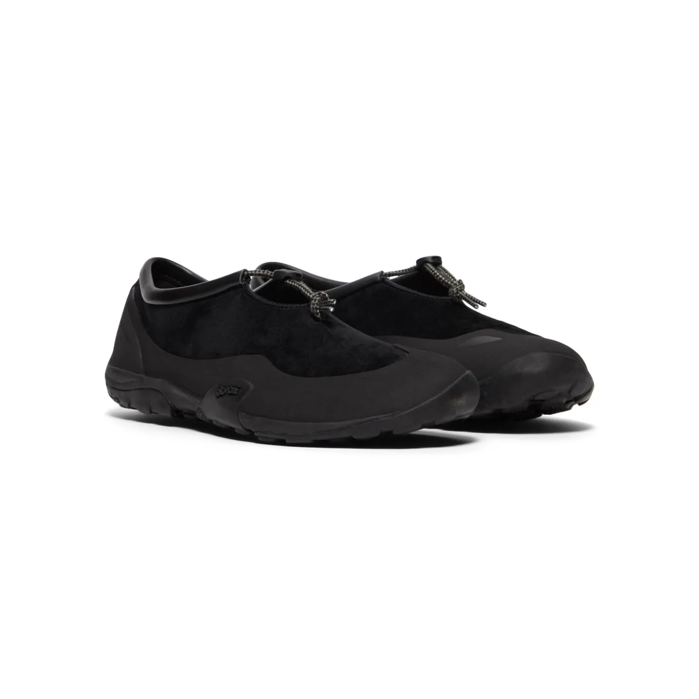 Tokyo Design Studio Minimus x New Balance MT10