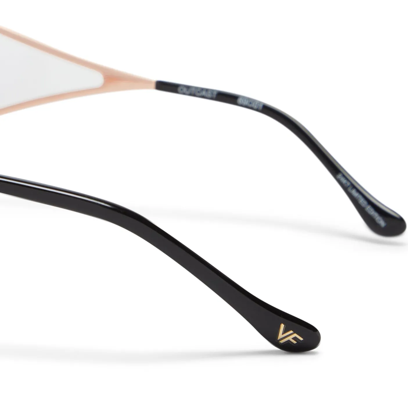 Vintage Frames Outcast